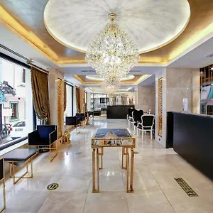 Great Fortune & Hotel Istanboel